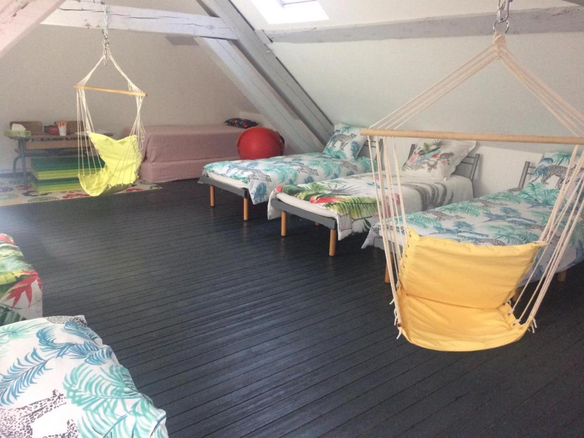 Ecole De La Route Bleue Bed and Breakfast Moiry Δωμάτιο φωτογραφία