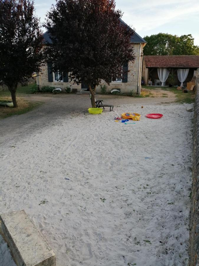 Ecole De La Route Bleue Bed and Breakfast Moiry Εξωτερικό φωτογραφία