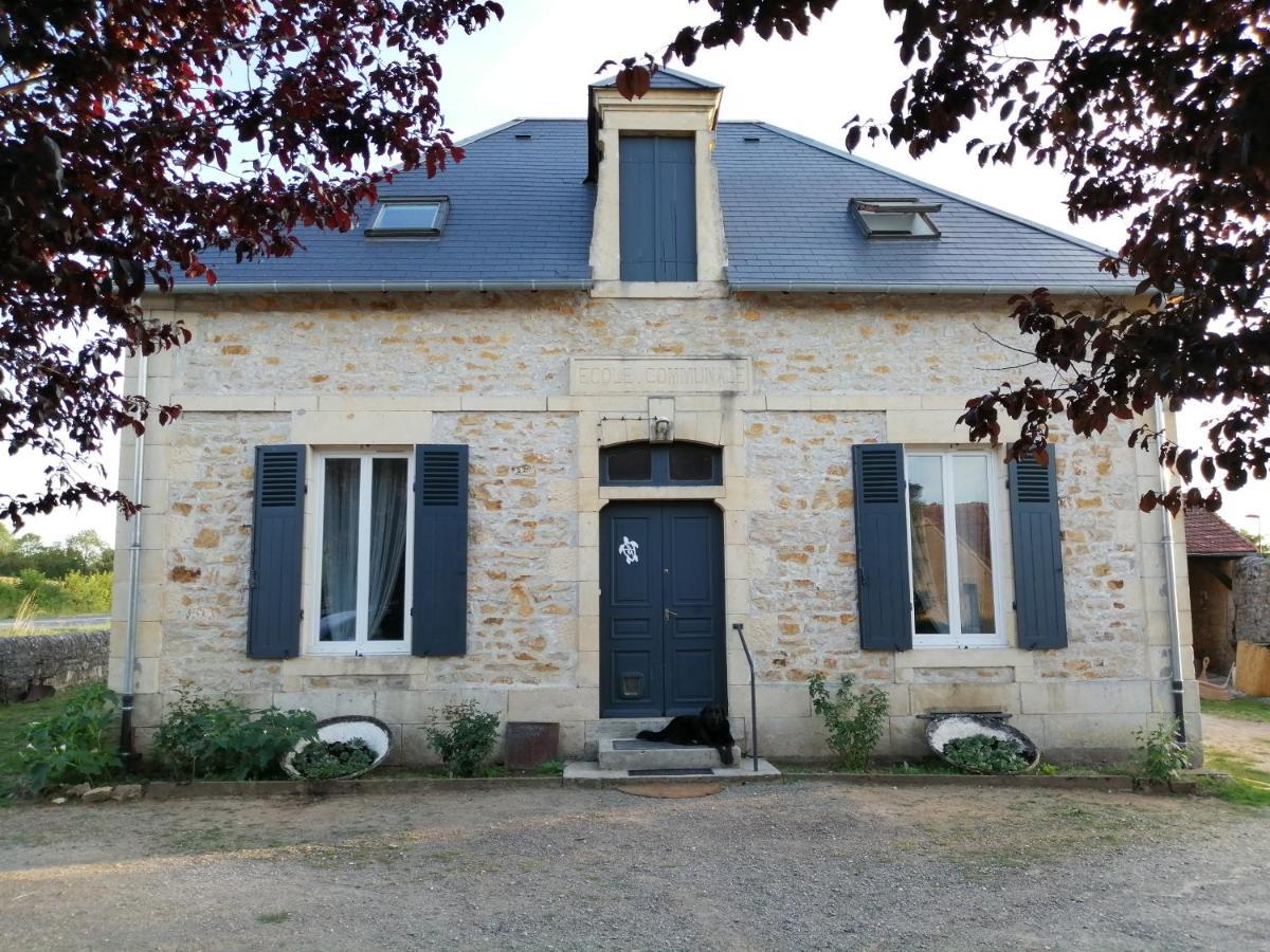 Ecole De La Route Bleue Bed and Breakfast Moiry Εξωτερικό φωτογραφία
