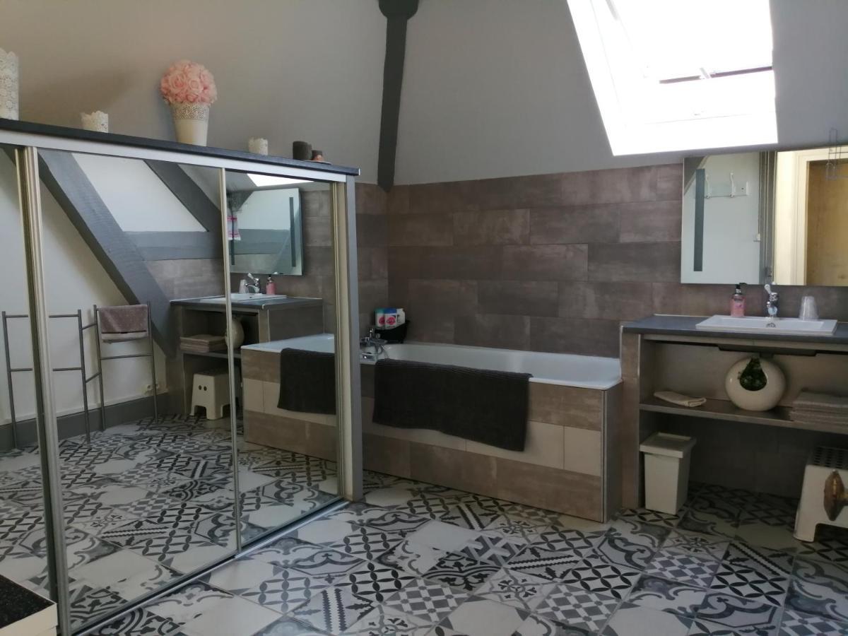 Ecole De La Route Bleue Bed and Breakfast Moiry Εξωτερικό φωτογραφία